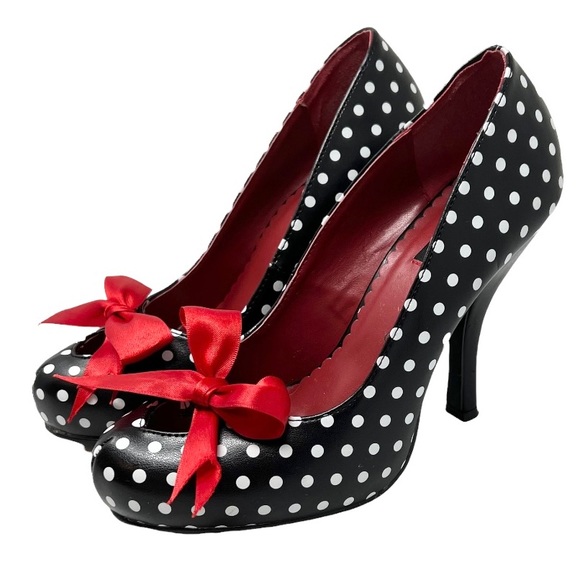 Pinup Couture Cutiepie 06 Heels Size 9 Black Polka Dot Red Bow Heart Cutout Toe - Picture 1 of 11